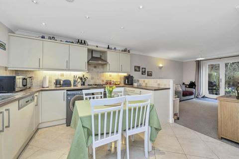 3 bedroom terraced house for sale, Cherry Tree Close, Bury St Edmunds
