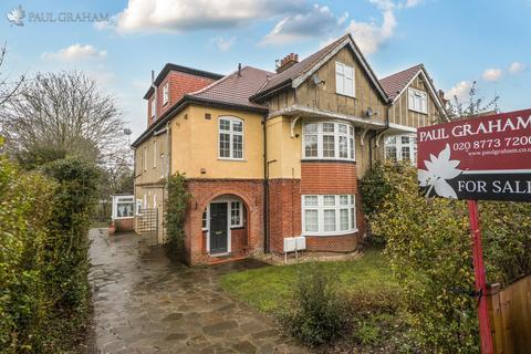 undefined, Egmont Road, Sutton