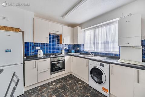 undefined, Waltham Road, Carshalton