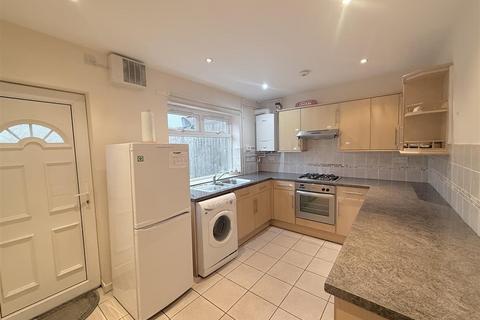 3 bedroom terraced house for sale, Merthyr Road, Aberdare CF44