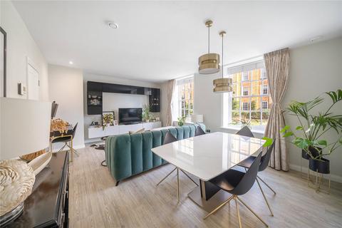 1 bedroom flat for sale, Vicarage Crescent, Battersea, SW11