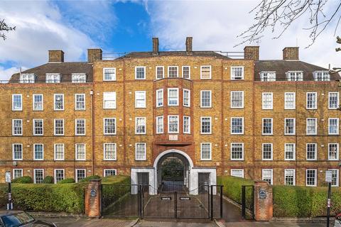 1 bedroom flat for sale, Vicarage Crescent, Battersea, SW11