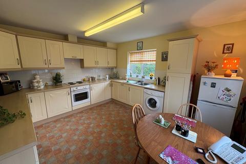 2 bedroom detached bungalow for sale, Glen Avenue, Pinchbeck