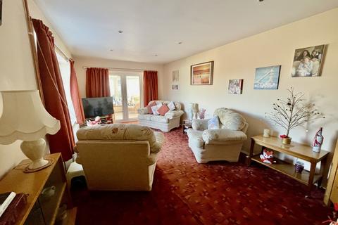 2 bedroom detached bungalow for sale, Glen Avenue, Pinchbeck