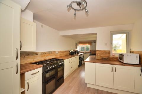 6 bedroom semi-detached house for sale, ELMFIELD, RYDE