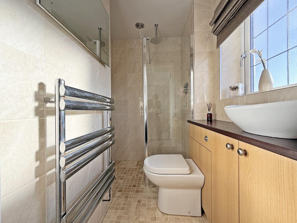 En Suite 2