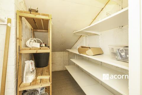 2 bedroom flat to rent, Rye Hill Park Peckham SE15