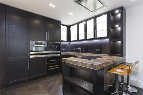 2 bedroom apartment for sale, Gladstone House, London WC2R