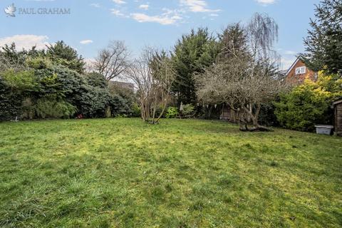 3 bedroom end of terrace house for sale, Stanley Square, Carshalton