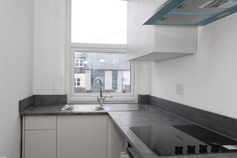 2 bedroom flat to rent, Abbeydale Road, Sheffield