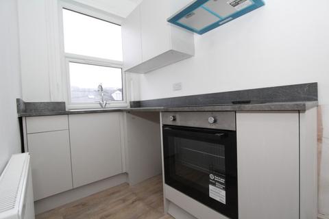 2 bedroom flat to rent, Abbeydale Road, Sheffield