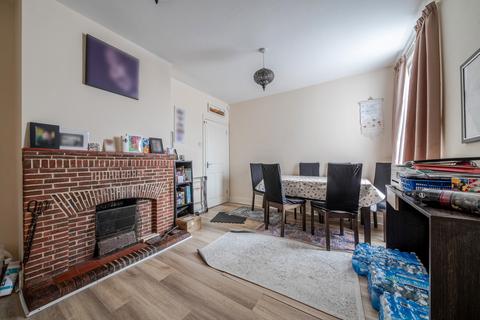 undefined, Lee Street, Surrey RH6