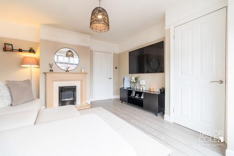 3 bedroom semi-detached house for sale, Darklands Road, Swadlincote