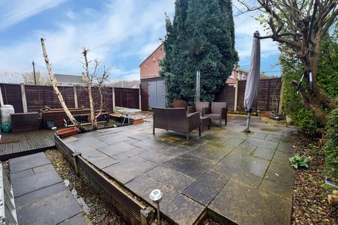 4 bedroom semi-detached house for sale, Wombridge Road, Wombridge, Telford, TF2 6HT