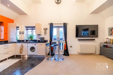 undefined, Granary Place, Kingsbury