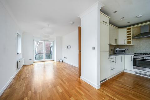 2 bedroom end of terrace house for sale, Western Barn Close, Rye, East Sussex TN31 7EF