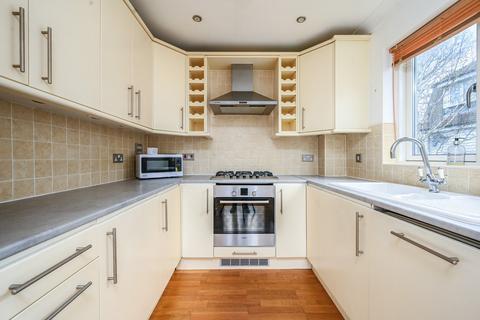 2 bedroom end of terrace house for sale, Western Barn Close, Rye, East Sussex TN31 7EF