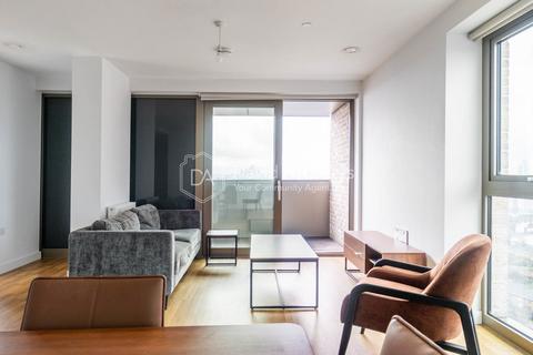 2 bedroom apartment to rent, Aster Apartments, Seven Sisters, London