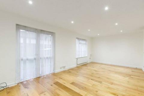 undefined, Palmerston Crescent, Palmers Green, London