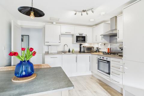 2 bedroom apartment for sale, Precision Court, Horsham