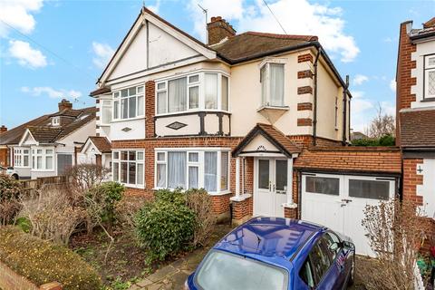 undefined, Mashiters Walk, Romford, RM1
