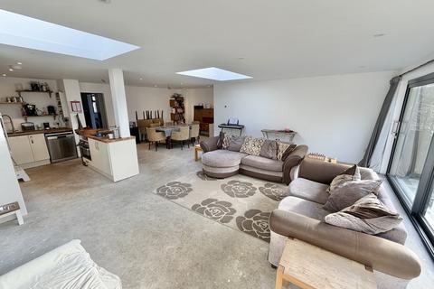 undefined, Beacon Hill, Poole