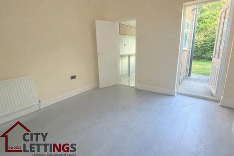 undefined, Hardstaff Raod, Sneinton