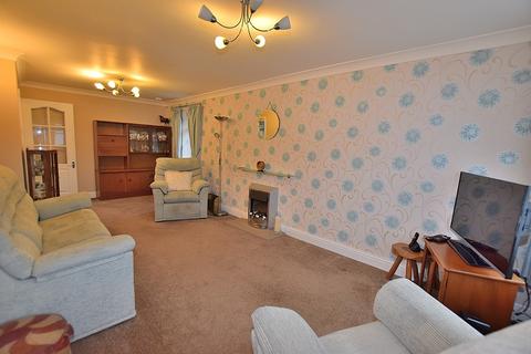 2 bedroom detached bungalow for sale, Willow View, Catterick