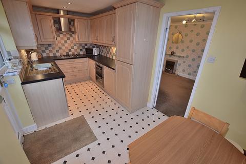 2 bedroom detached bungalow for sale, Willow View, Catterick