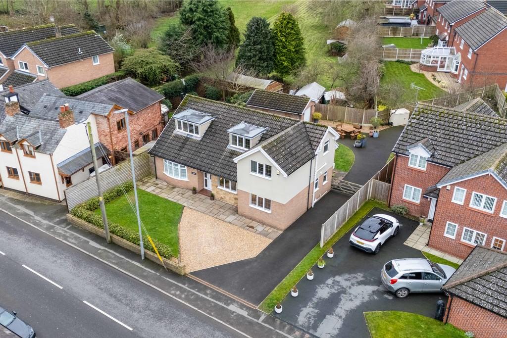 Alfreda, Chester Road, Lavister