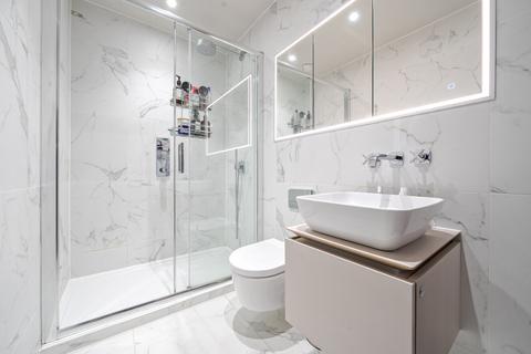 1 bedroom flat for sale, Holt Gardens, Tooting, London, SW17
