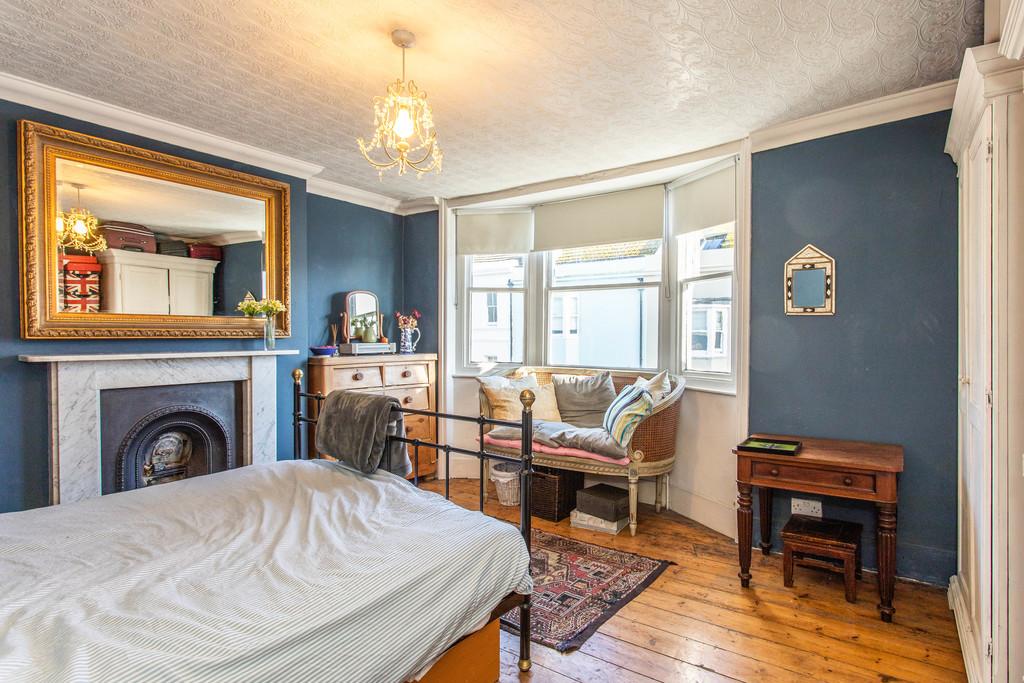 14 Temple Street45