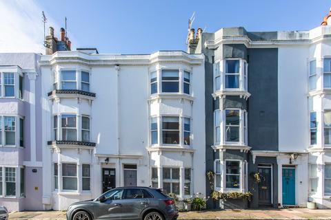 4 bedroom terraced house for sale, Temple Street, Brighton