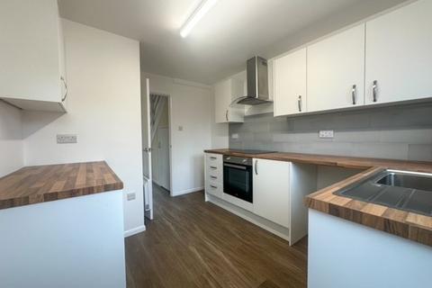 3 bedroom semi-detached house to rent, Hillcrest, Bar Hill CB23