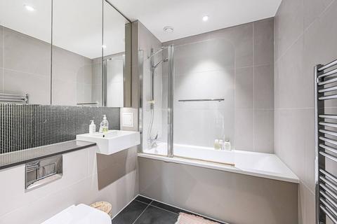 3 bedroom flat for sale, John Harrison Way, Greenwich, London, SE10