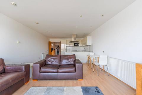 2 bedroom flat to rent, Ocean Wharf, Isle Of Dogs, London, E14