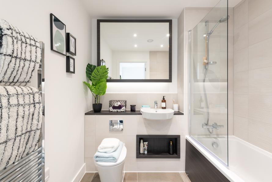 Cottage Bathroom