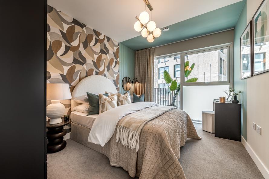 Kew Bridge Rise, Wren House, Bedroom