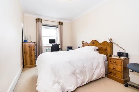 2 bedroom flat to rent, Dunbar Wharf, Narrow Street, Limehouse, E14