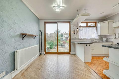 undefined, Royston Avenue, Southend-on-sea, SS2