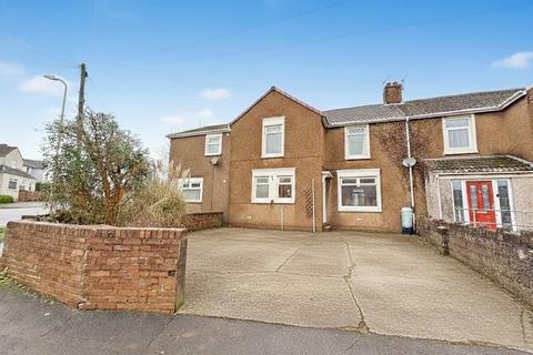 undefined, Llanharry, Pontyclun CF72