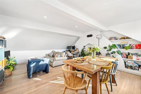 2 bedroom apartment for sale, Ethelden Road, Shepherds Bush, London, W12