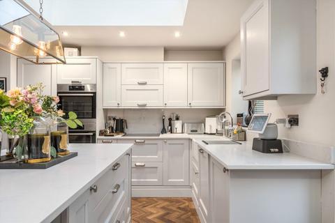 4 bedroom house for sale, Grierson Road, London SE23