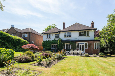 5 bedroom detached house for sale, Woodlands Road,Bushey,WD23 2LR