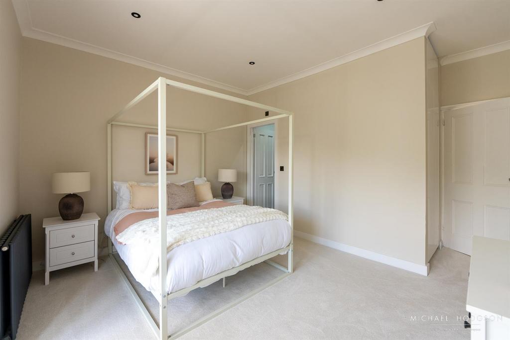 13 Front Street, Whitburn-49.jpg