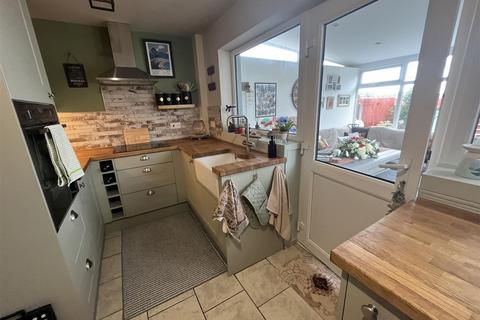 undefined, Bryn Cadno, Colwyn Bay