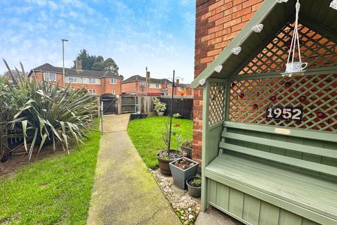 3 bedroom semi-detached house for sale, Worrall Close, Braunstone, LE3