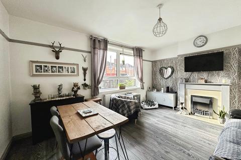 3 bedroom semi-detached house for sale, Worrall Close, Braunstone, LE3