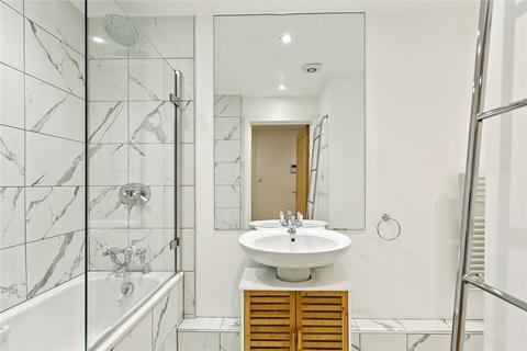 1 bedroom flat for sale, Petersham Road, Richmond