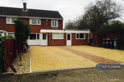 1 bedroom in a house share to rent, Kelsey Crescent, Cambridge, CB1